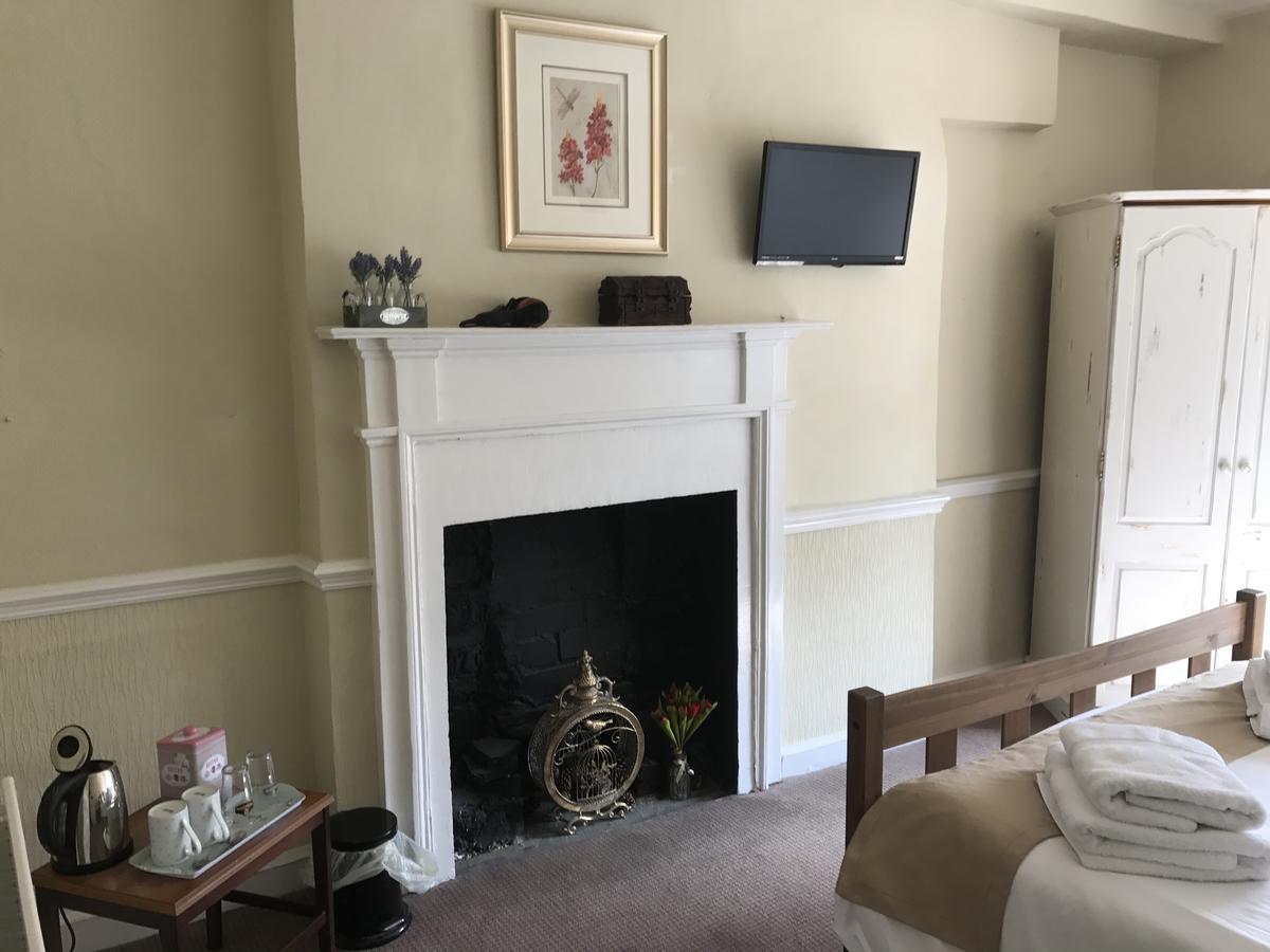 The White Bull Inn 3*